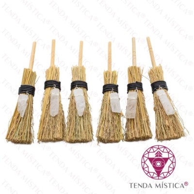 VASSOURA PACK PEDRAS VARIAS